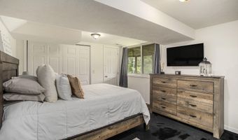 717 Bath Mills Rd, Albion, MI 49224