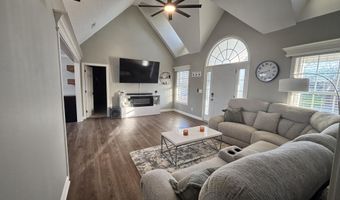 107 Azalea Ave, Bardstown, KY 40004