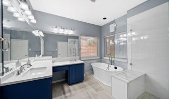 14633 Lakecrest Dr, Addison, TX 75001