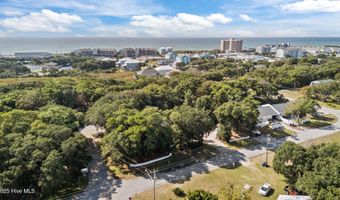 201 Hoop Pole Creek Dr, Atlantic Beach, NC 28512