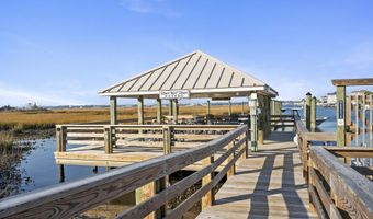 602 W Fort Macon Rd 139, Atlantic Beach, NC 28512