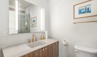 26 S Chestnut Ave, Arlington Heights, IL 60005