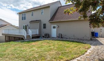 41 WILLOW Dr, Enola, PA 17025