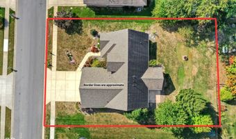 6686 Woodcrest Dr, Avon, IN 46123