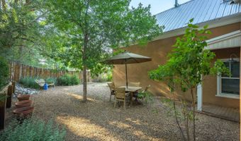 45 Old State Highway 3, Arroyo Hondo, NM 87513