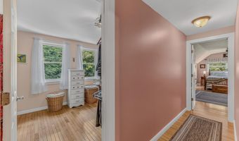 45 E Clement Rd, Bridgewater, NH 03222