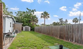 325 SARGO Rd, Atlantic Beach, FL 32233