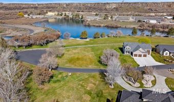 326 Clear Lake Ln, Buhl, ID 83316