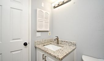 610 CRANES Way 301, Altamonte Springs, FL 32701