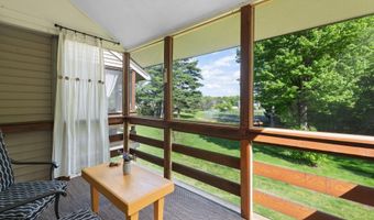21 Village W Dr 15, Alexandria, NH 03222