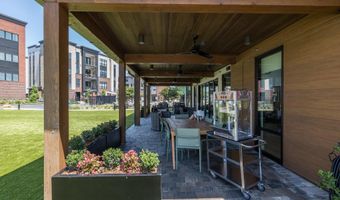 43442 CROSON Ln 100, Ashburn, VA 20148