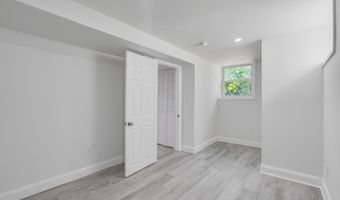 5412 BIDDISON Ave, Baltimore, MD 21206
