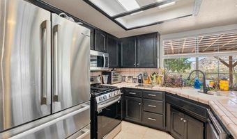 15984 Tinta Rd, Apple Valley, CA 92307
