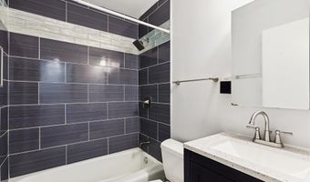 8366 GLASTONBURY Ct, Annandale, VA 22003