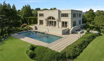 283 Ocean Ave, Newport, RI 02840