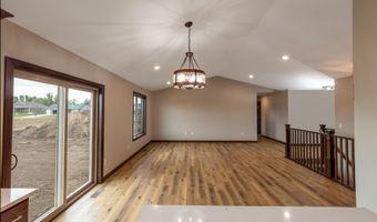 4825 Chainview Dr NW, Alexandria, MN 56308