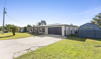 1617 Paradise Ln, Astor, FL 32102