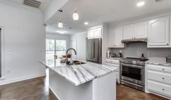 418 Barksdale Rd, Brandon, MS 39047
