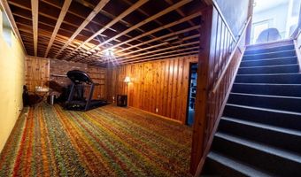 1716 N St, Aurora, NE 68818