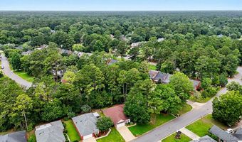 1911 Regalwood Dr, Albany, GA 31721