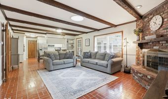 5 Windridge, Anderson, IN 46011