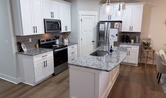 1983 Silcox Rd, Ashford, AL 36312