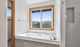 7130 Highway 66, Ashland, OR 97520