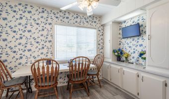 14853 Cobblestone Ln, Anderson, CA 96007