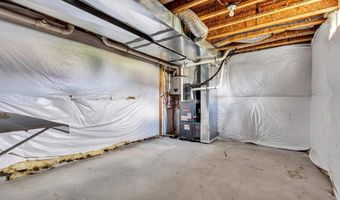 36 TINA Way, Barnegat, NJ 08005