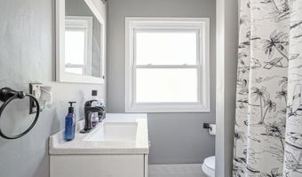 317 PINE St, Absecon, NJ 08201