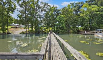 135 Stoudenmire Dr, Cameron, SC 29030