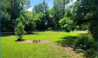 1106 E Society Ave, Albany, GA 31705