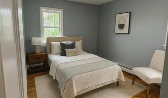 164 Norwood Ave, Cranston, RI 02905