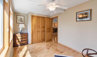 1342 Stagecoach Trl S, Afton, MN 55001