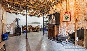100 Summersweet Dr, Banner Elk, NC 28604