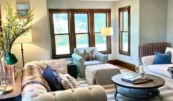 199 Foreside Rd, Falmouth, ME 04105