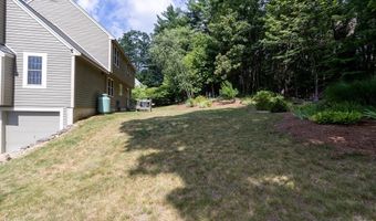 25 Calvin St, Ayer, MA 01432