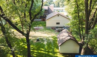 2105 N St St, Aurora, NE 68818