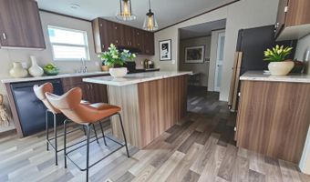 1065 Highlands Cir, Alford, FL 32420