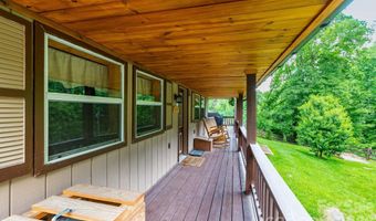1010 And 1014 Melton Branch Rd, Bakersville, NC 28705