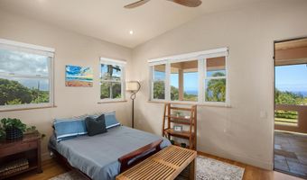 785 W Kuiaha Rd, Haiku, HI 96708