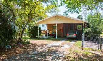26 17th St, Apalachicola, FL 32320