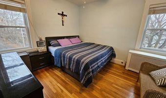 123 White St 123, Belmont, MA 02478