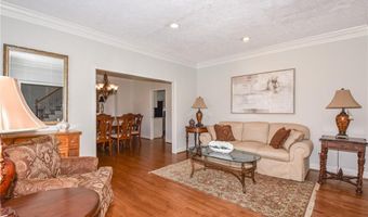 2447 OAKWOODS Ln, Alexander City, AL 35010