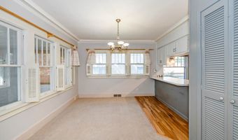 1001 42nd St, Des Moines, IA 50311