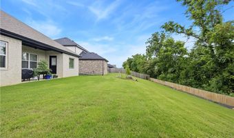 1110 Whistler St, Bentonville, AR 72713
