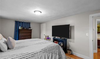 690 Killingly St, Johnston, RI 02919