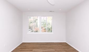 7 HAMILL Rd 7C, Baltimore, MD 21210