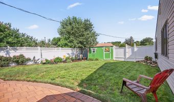 149 Idlewild Ln, Aberdeen, NJ 07747