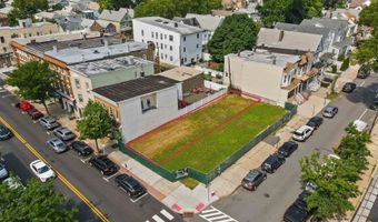 793 BROADWAY, Bayonne, NJ 07002